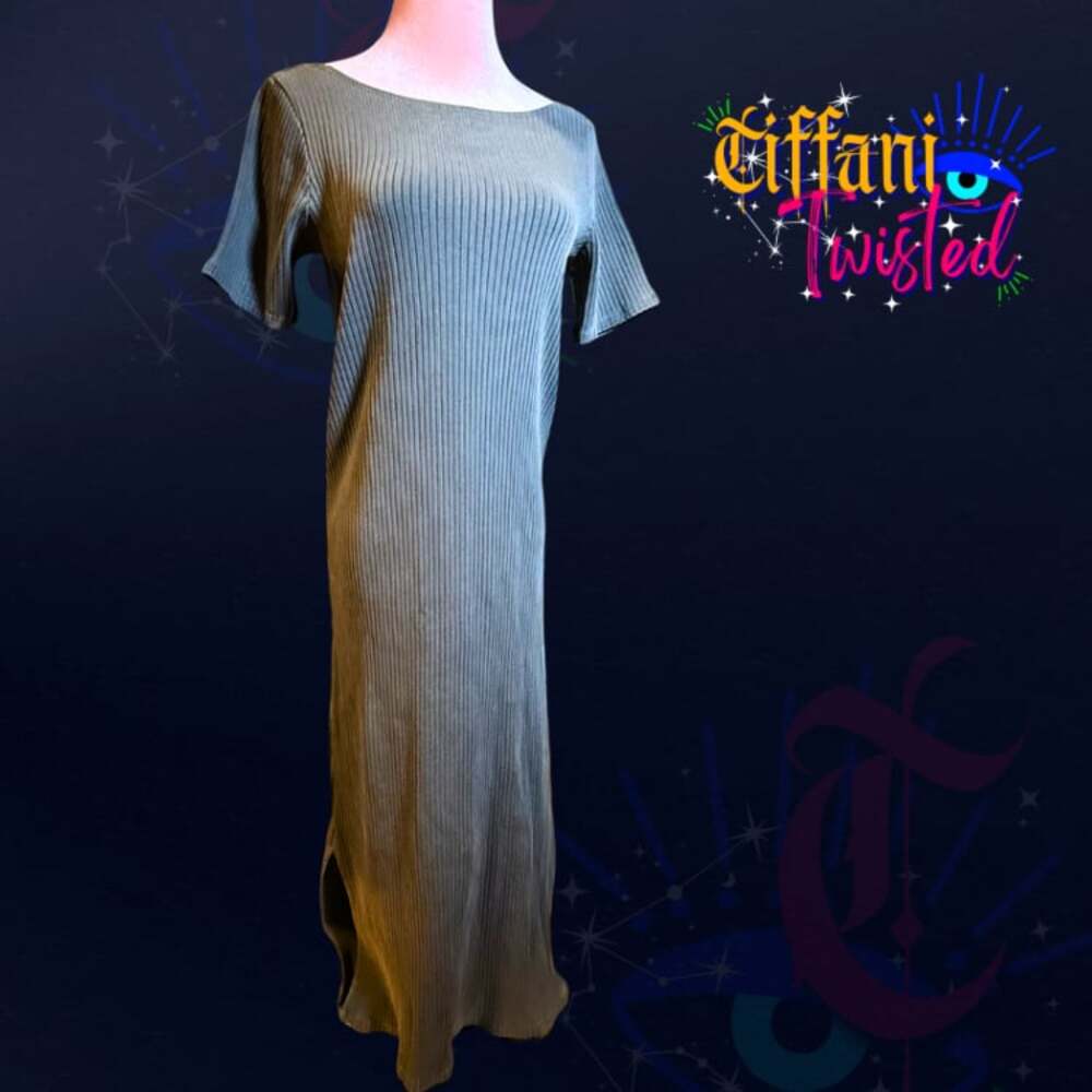 NWOT NSF Ribbed Maxi Dress Olive Green Gray Short Sleeve Size M